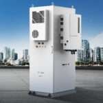 Armoire Batterie Dyness BF100-C100 — 100 kWh, Stockage Solaire Commercial & Industriel d'Extérieur (Disponible sur commande)